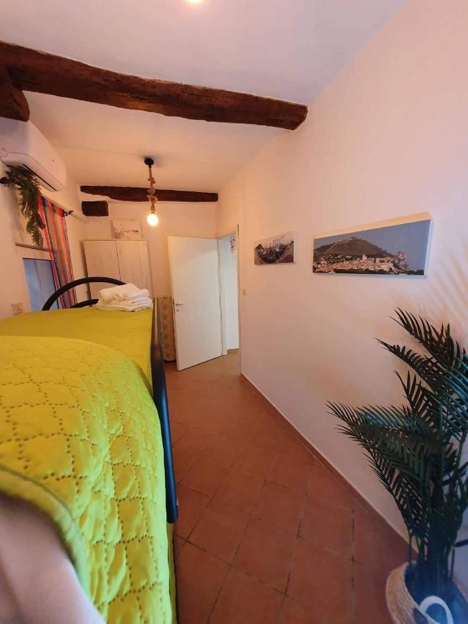 Casa Domitilla Vista Mare - Spiagge, Storia & Relax Wifi - Netflix Terracina Eksteriør billede